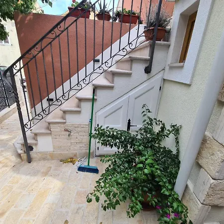 La Corte Di Kate-2-2