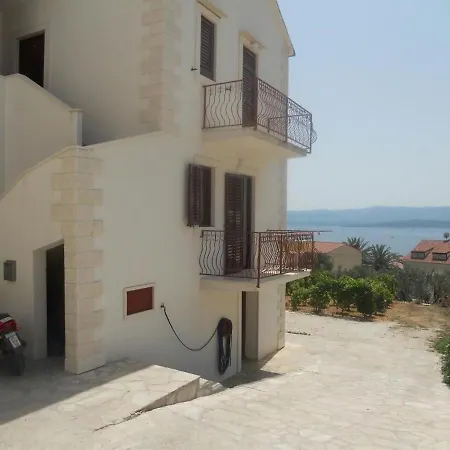 Apartments Brizic-2
