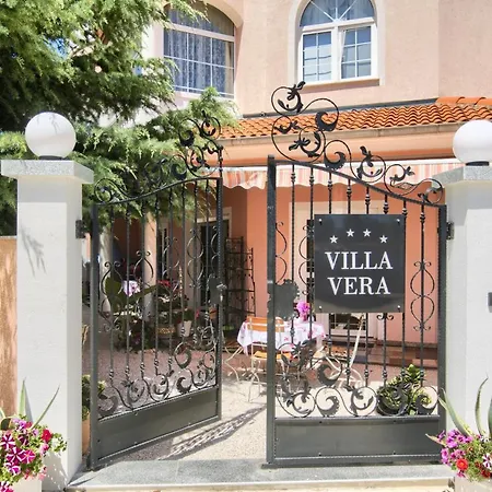 Hotel Villa Vera-3