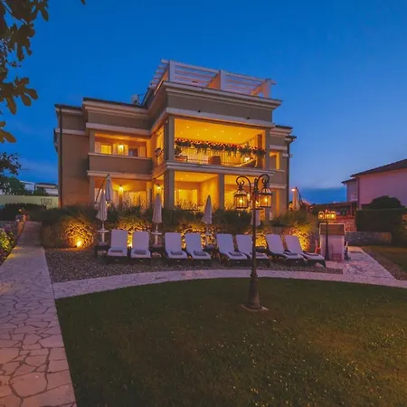 Luxury Apartments Villa Luce-2