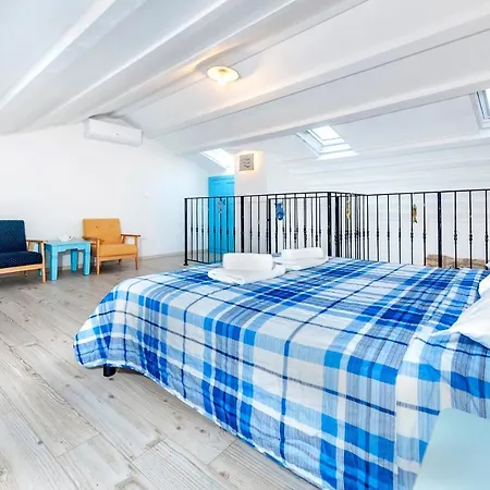 Apartments&Rooms La casa Barbaro-3