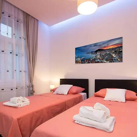 Riva Rooms-2