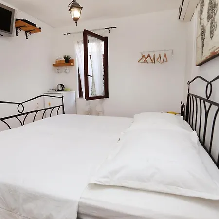 Guesthouse Kate-2