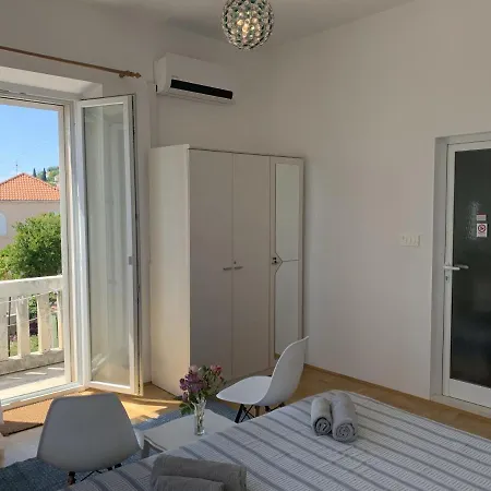 Guest House Enny (Adults Only)-3