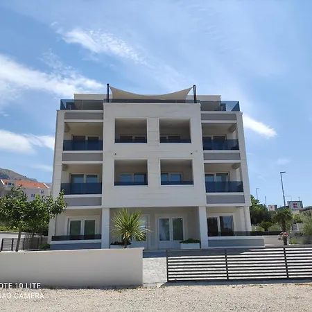 Apartments Villa Hadria-2