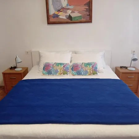 Apartments Peppino - Old Town-2