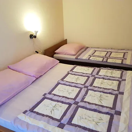 Apartmani Tommy-3