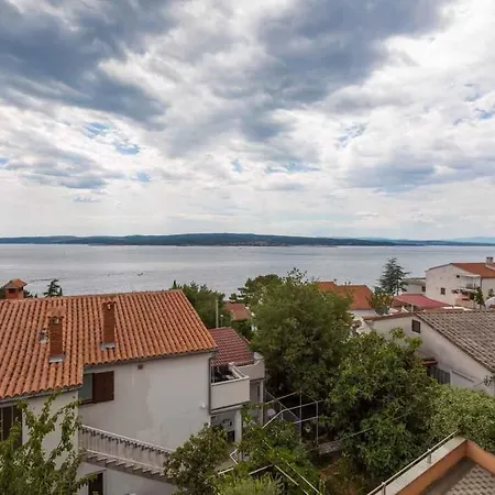 One-Bedroom Apartment In Crikvenica Lxxx-3