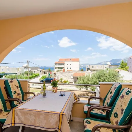 Guesthouse Somnium-2