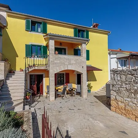 Apartments Grgeta Funtana-3