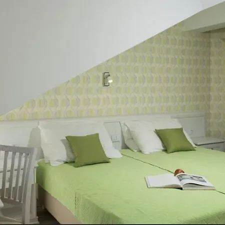 Apartments Milka & Miho-3