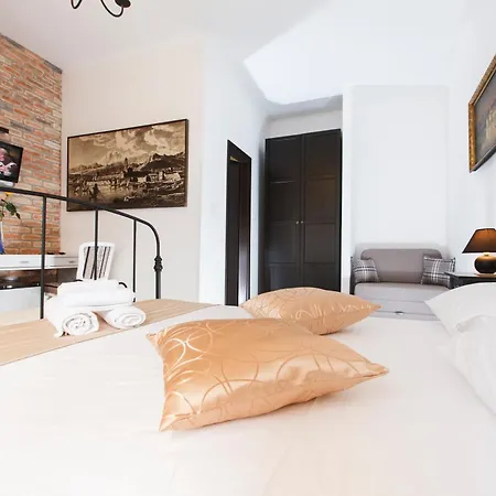 Prior Suites Split-3