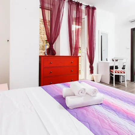 Prior Suites Split-2