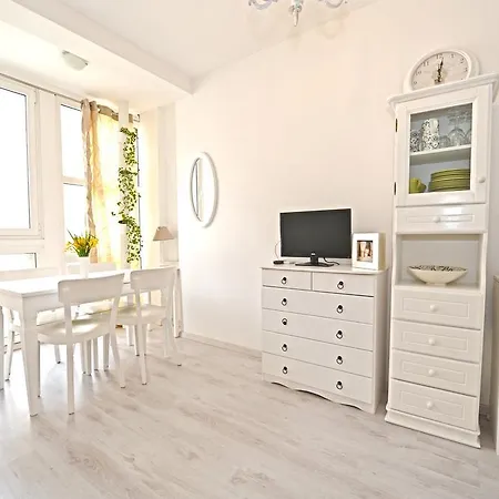 Tinel Rooms Old City Center-2