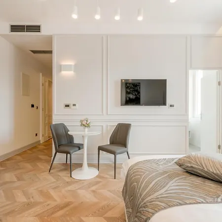 Luxury Rooms L'Avenue 2 Split-2