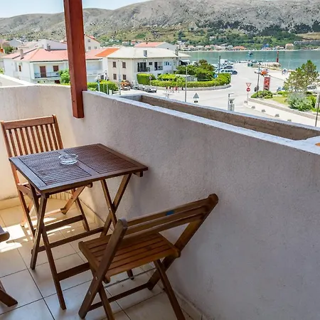 Pag Marina Rooms & Apartment-3