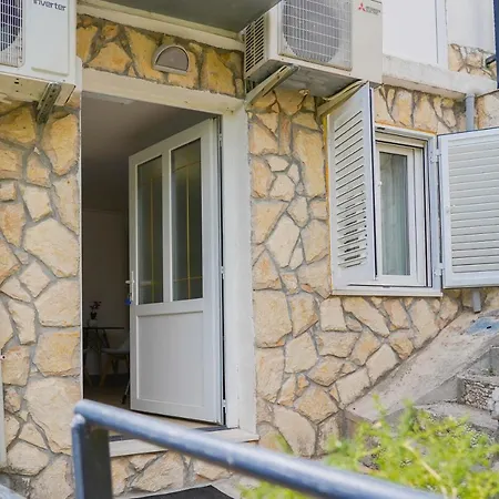 Studio Apartman Monika-3