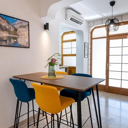 Family Apartments - Guesthouse Vranjes-3