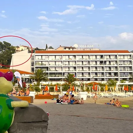 Apartment And Rooms Milak-2