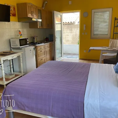 Apartments Mery-2