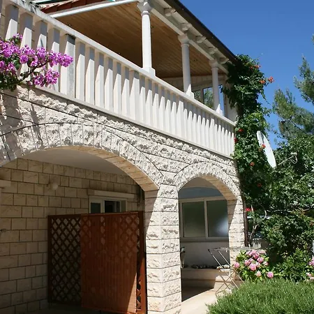 Apartments Jagoda-3
