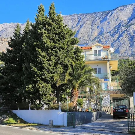 Apartments And Rooms With Parking Space Tucepi, Makarska - 16914-2