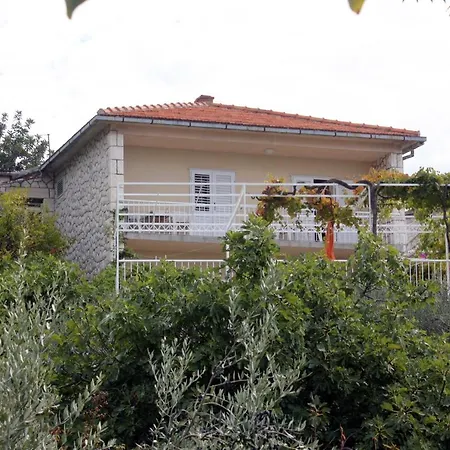 Apartments And Rooms By The Sea Hvar - 141-3