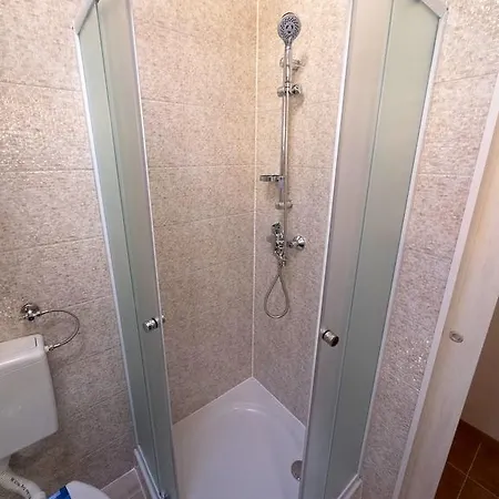 Guesthouse Merla-2