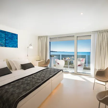 Rivalmare Beach Boutique Hotel-3