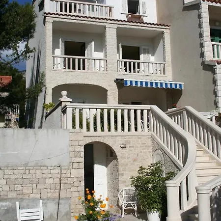 Apartments And Rooms With Wifi Bol, Brac - 2875-3