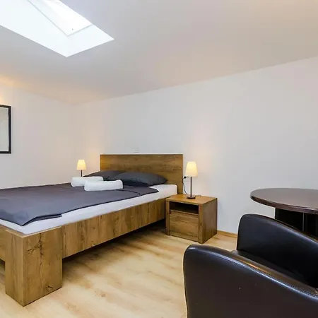 Rooms Baza-3