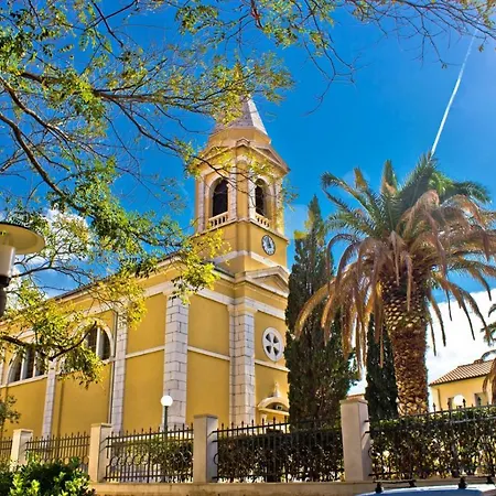 Rooms In Novalja With A Sea View, Balcony, Air Conditioning, Wifi 3764-10-3