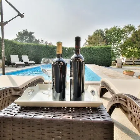Villa Moira-2