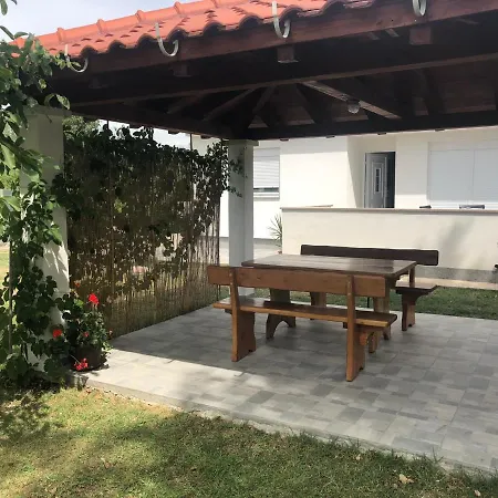Holiday Home Visnja-2