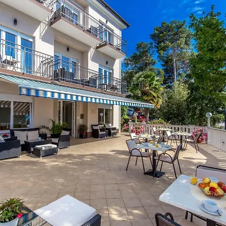 Apartments & Rooms Milcetic D-3