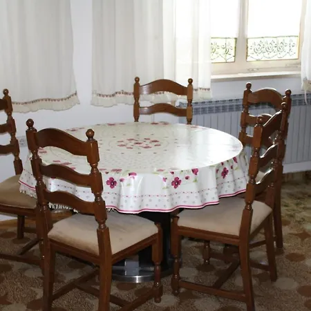 Apartments Antica-3