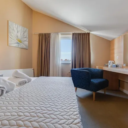 Hotel Sky-3