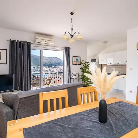 Burum Accommodation B&B-Apartment With Beautiful View-3