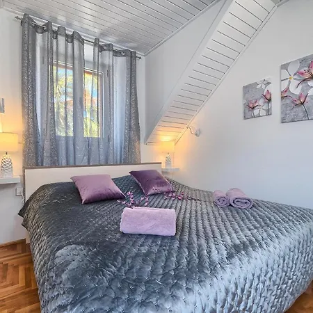Couple'S Getaway In The Center Of Hvar W/Sea View-3