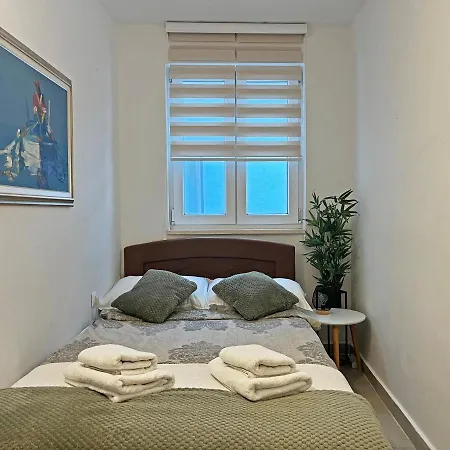 Apartments Center Opatija Ziric-2