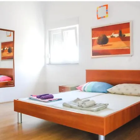 Apartment Near The Sea-2