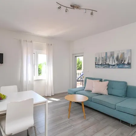 Apartments Basic Sveti Anton 88-3