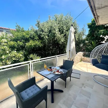 Sun&Fun Studio Apartment-3