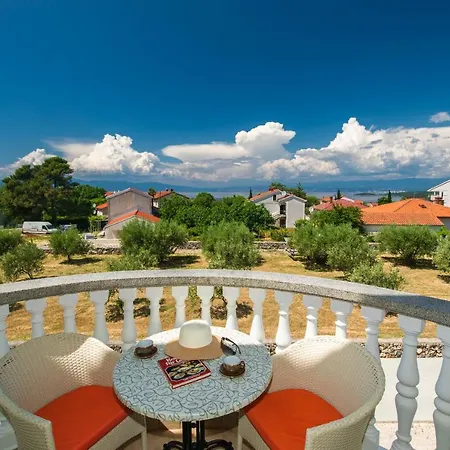 Vila Panorama By El-Pi Tours-3