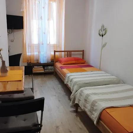 Old Town Room Pula-2