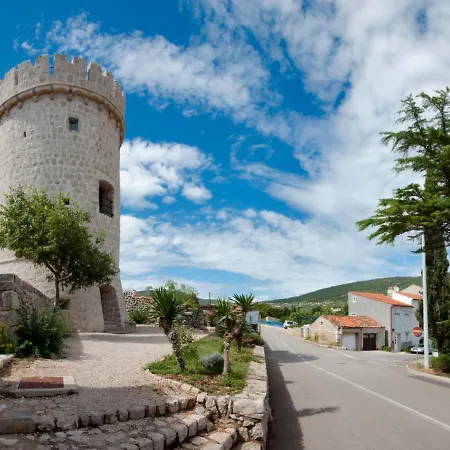 Room In Cres With Sea View, Balcony, Air Conditioning, Wifi 4249-5-3