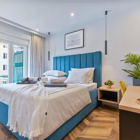West Coast Deluxe Rooms-3