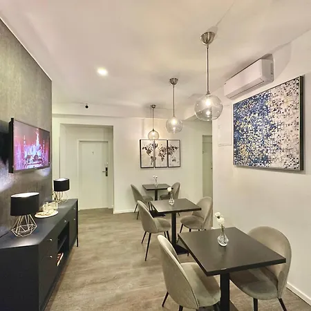Bed & Breakfast Donji Grad-3