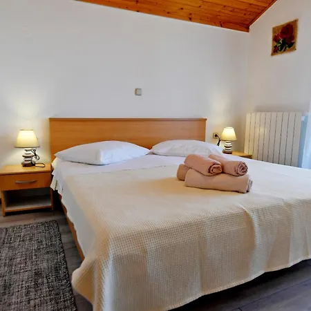 Apartments Peric-2