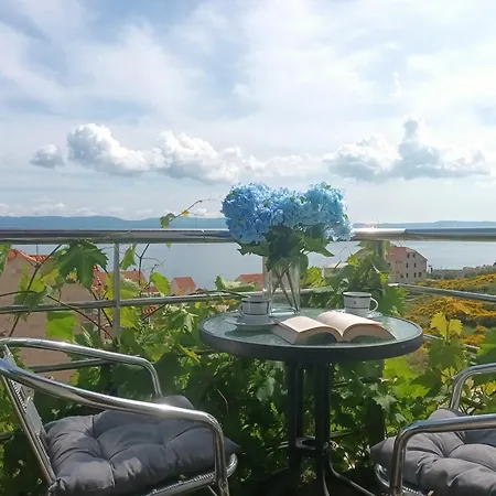 Villa Lara Apartments-2